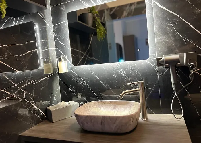Heysuite Vatican Konukevi 4*